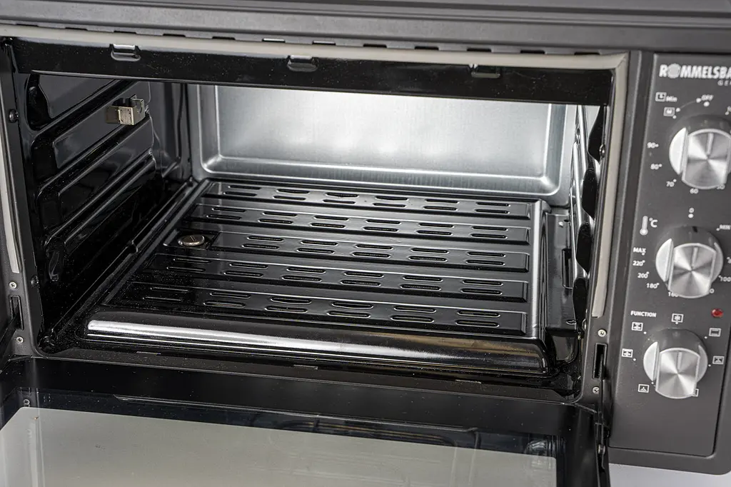 Электропечь с грилем Rommelsbacher BG 1620, 37 л - фото 6