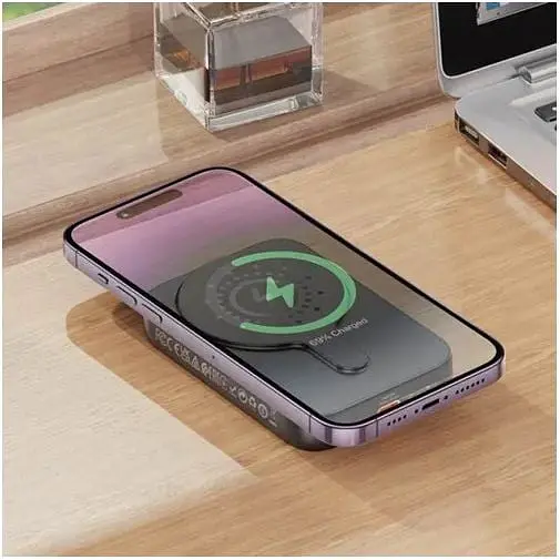 Аккумулятор внешний Hoco J117A Esteem PD20W magnetic магнитный 10000mAh черный - фото 2