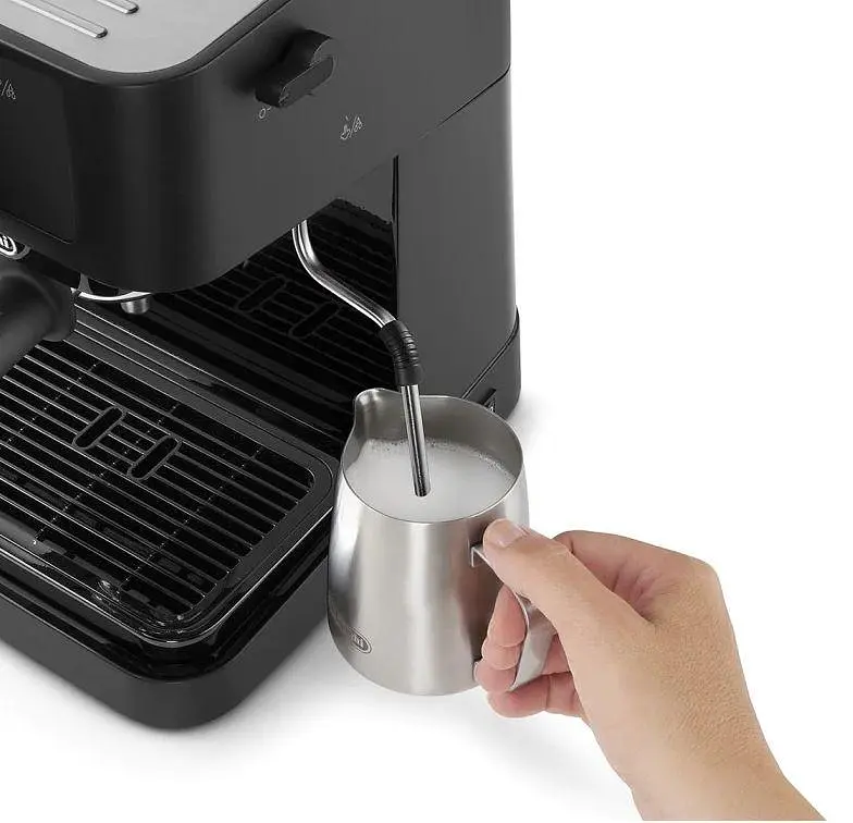 Рожковая кофеварка эспрессо Delonghi EC 230.BK - фото 2