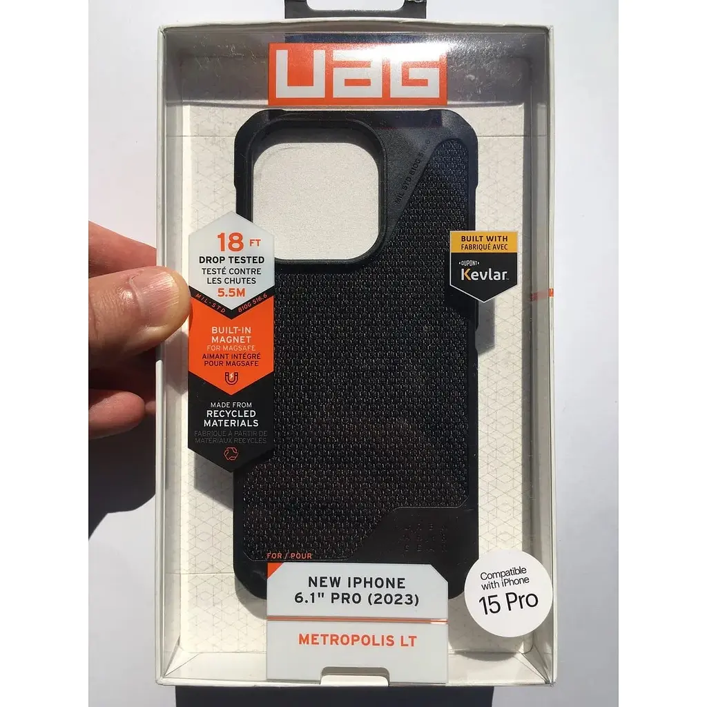 Оригинальный противоударный чехол UAG Metropolis LT MagSafe для iPhone 15 Pro (6.1") Kevlar Black 114277113940 - фото 2