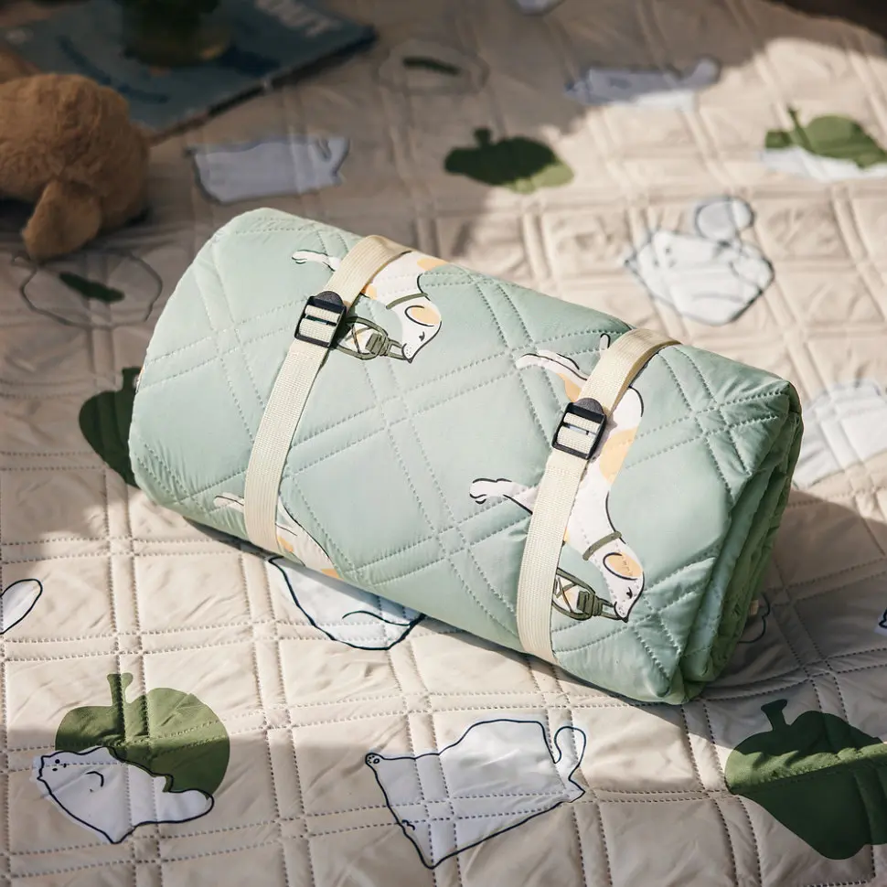 Килимок для пікніка Naturehike CNK2350WS010 210x240 см, блакитний із принтом - фото 9
