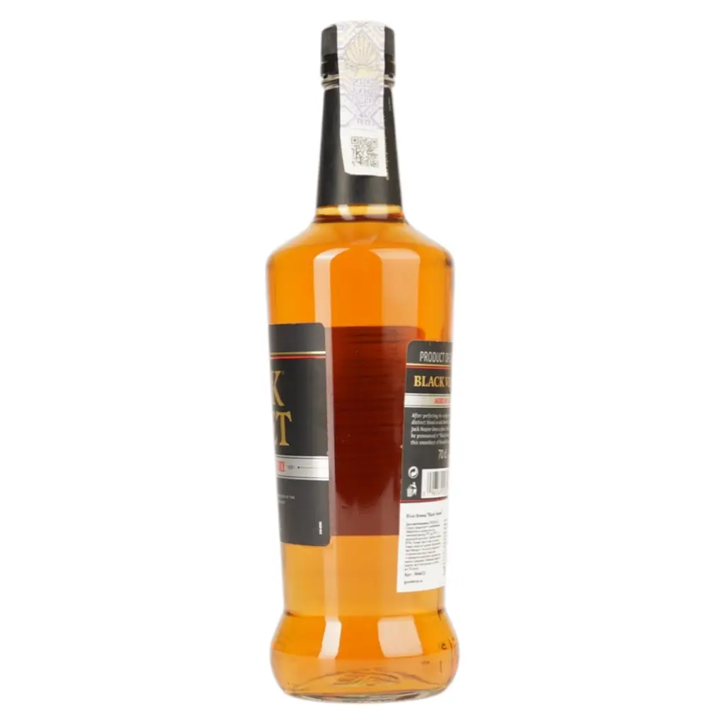 Виски Black Velvet 3 yo Blended Canadian Whisky 40% 0.7 л - фото 2