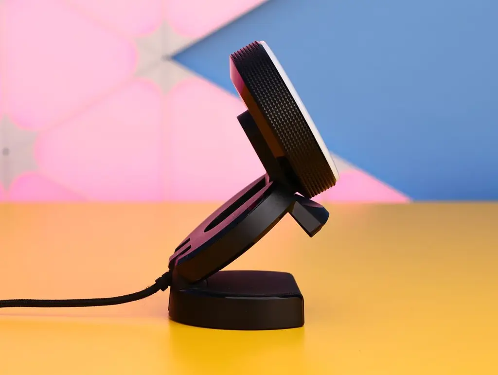 Веб-камера Razer Kiyo Black (RZ19-02320100-R3M1) Б/У [167558] - фото 4