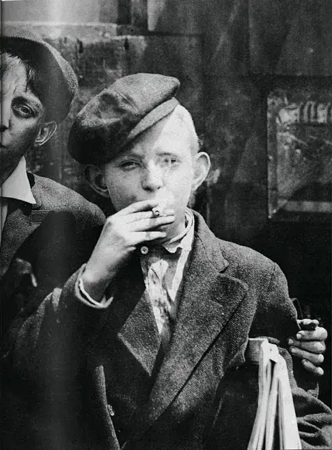 Lewis W. Hine. America at Work - фото 5