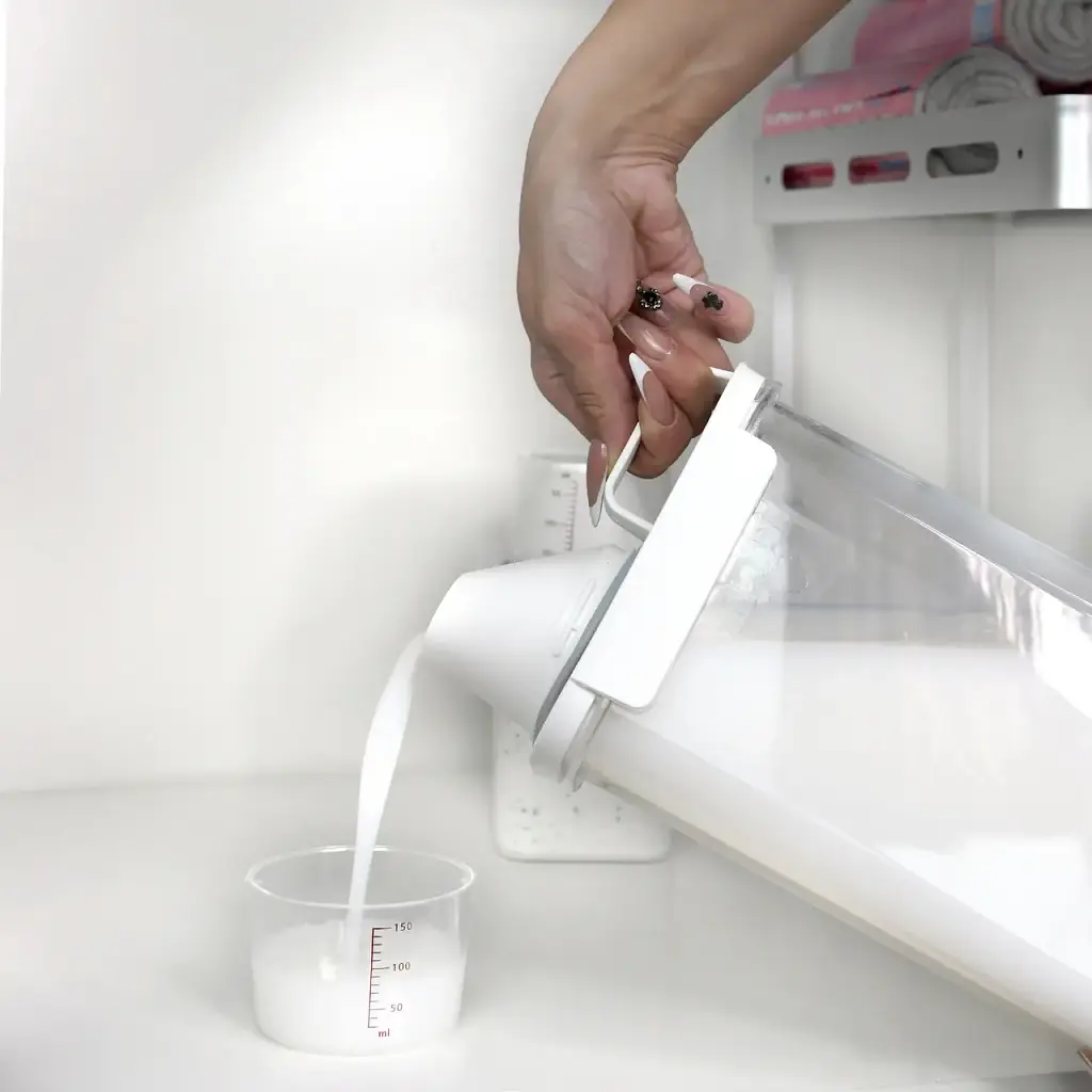 Ємність Homax для зберігання з кришкою-дозатором 2300 мл 15х10.5х29.5 см прозора (BR-21) - фото 4