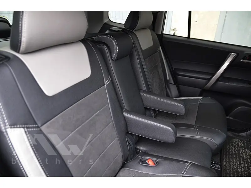 Авточохли модельні MW Brothers для Toyota Highlander II c 2008 - фото 2