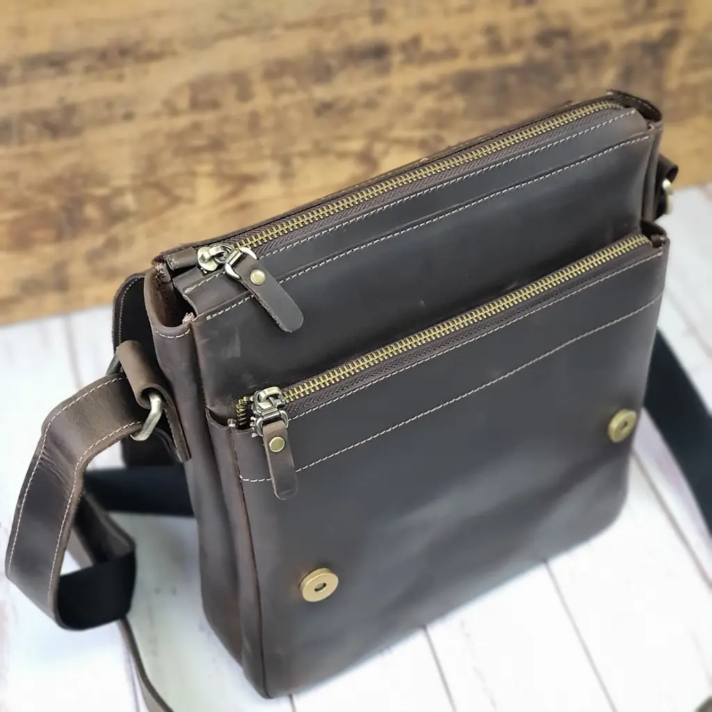 Чоловіча повсякденна шкіряна сумка GS коричнева 28 x 24 x 7 см (АУ 002 кор) 240 - фото 5