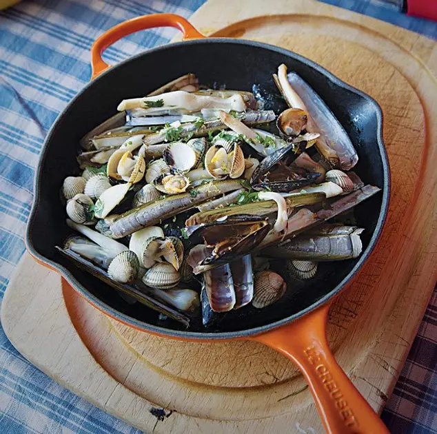 Сковорода універсальна Le Creuset Round Skillet 23 см вогняна 20182230900422 - фото 6