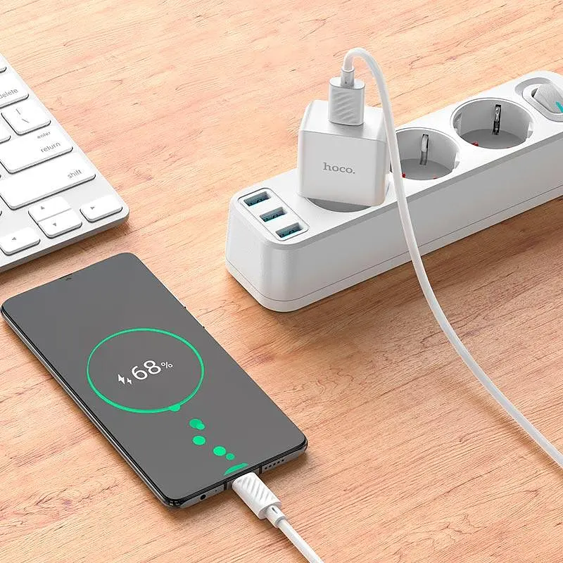 Адаптер мережевий HOCO Leisure Micro USB Cable single port charger C106A комплект зарядний білий - фото 7