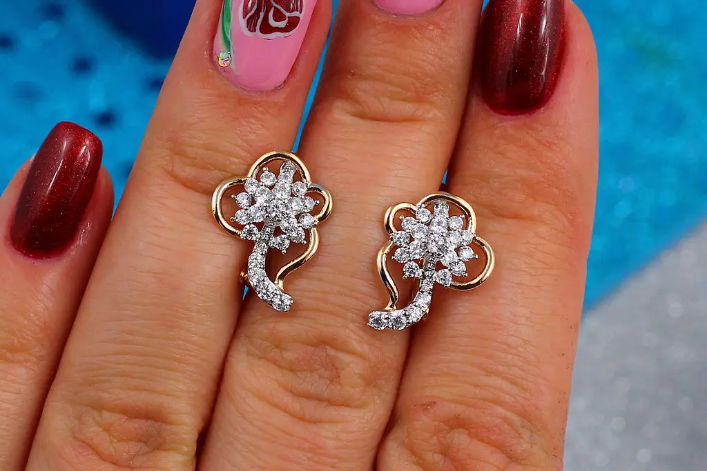 Сережки Xuping Jewelry родована кульбабка 1,5 см золотисті - фото 3