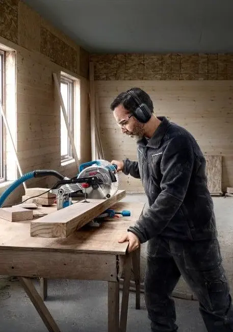 Пила торцювальна Professional GCM 216 1300Вт Bosch teh0025849 - фото 6