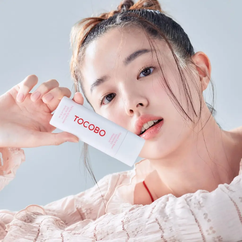 Тонізуючий сонцезахисний крем Tocobo Vita Tone Up Sun Cream SPF50+ PA++++ 50 мл (TOC011) - фото 8