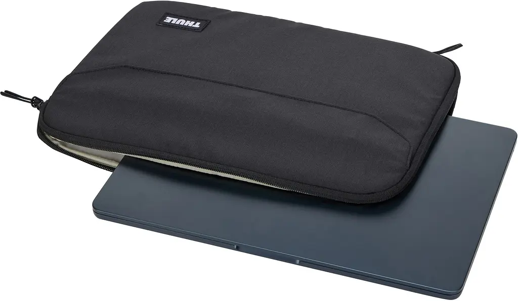 Чехол Thule Lithos Sleeve MacBook Air 13 (Black) 3205454 (TH 3205454) - фото 4