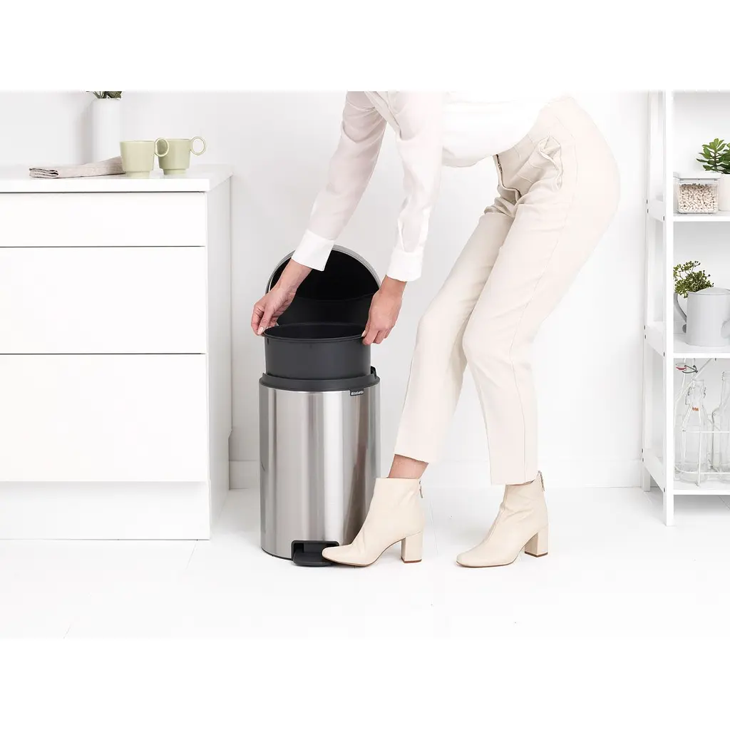 Відро для сміття Brabantia Pedal Bin сталеве 20 л (111907) - фото 10