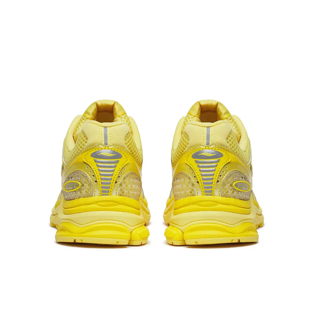 Кросівки Saucony Progrid Triumph 4 Chroma 40 Gold (1097-S60817-2 8,5) - фото 4