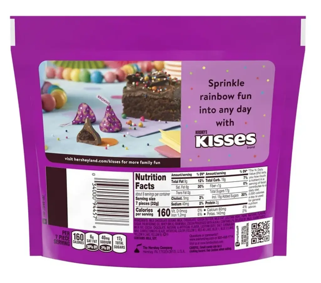 Шоколадні цукерки Hershey's Kisses Rainbow Brownie Flavored Candy 255г - фото 2