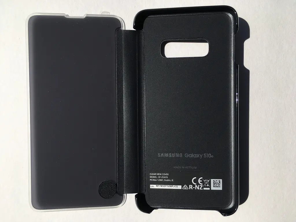 Чохол-книжка S-View Clear View Cover EF-ZG970 для Samsung Galaxy S10e (5.8") Чорний - фото 4