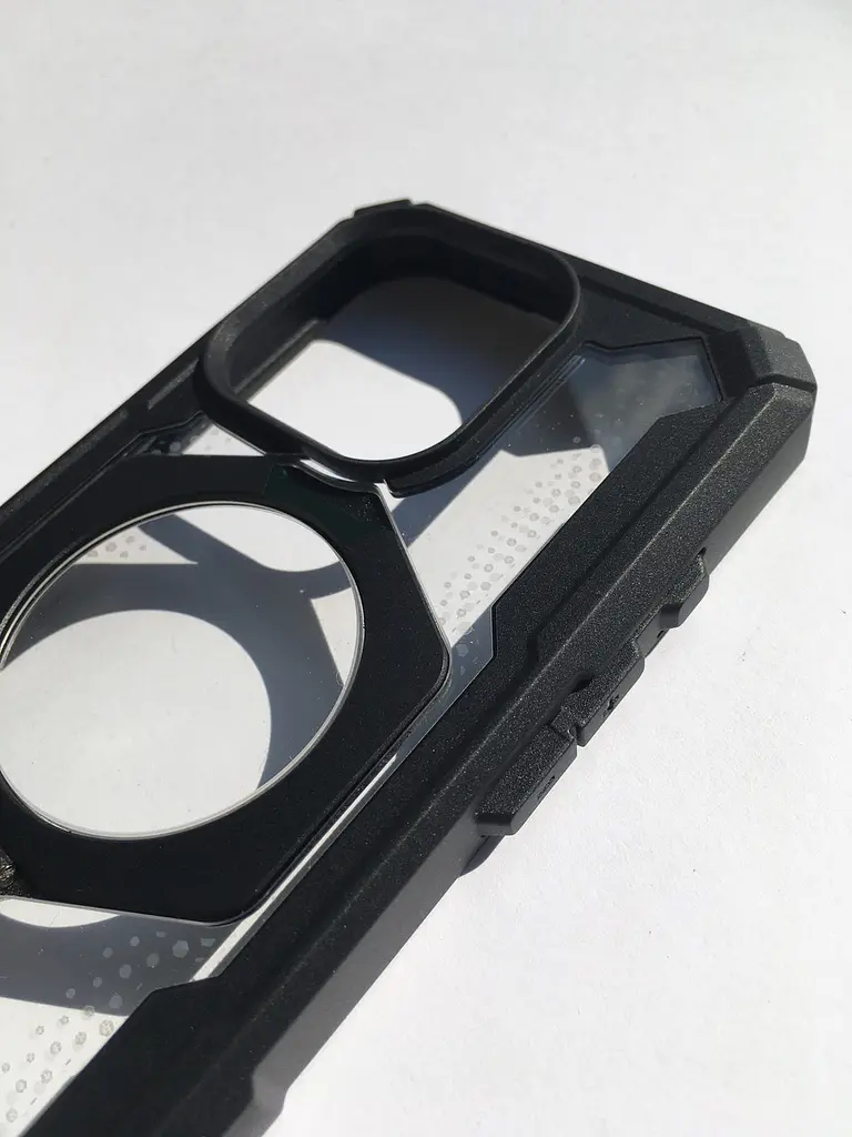 Оригінальний протиударний чохол для iPhone 16 Pro UAG Plasma XTE MagSafe Black 11447411404G з підставкою - фото 8