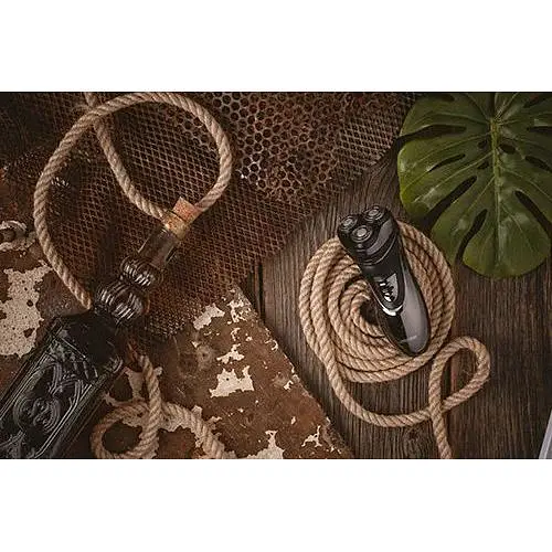 Электробритва аккумуляторная Mesko MS 2920 плавающие головки дорожный футляр - фото 6