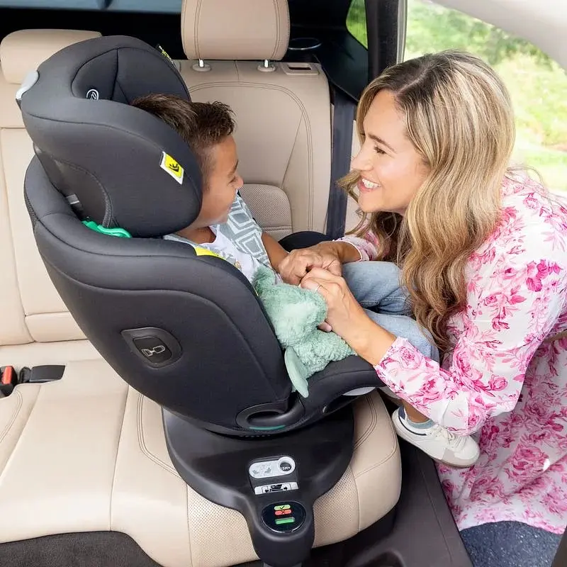 Автокрісло Graco Turn2Me Grow i-Size Чорне (GC2404AAMDN000) - фото 9