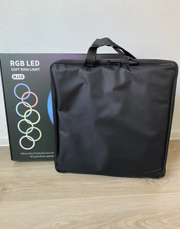 Світлодіодна кільцева лампа для селфі 45 см / Світлодіодна лампа RGB з пультом + сумка (MJ18) - фото 3