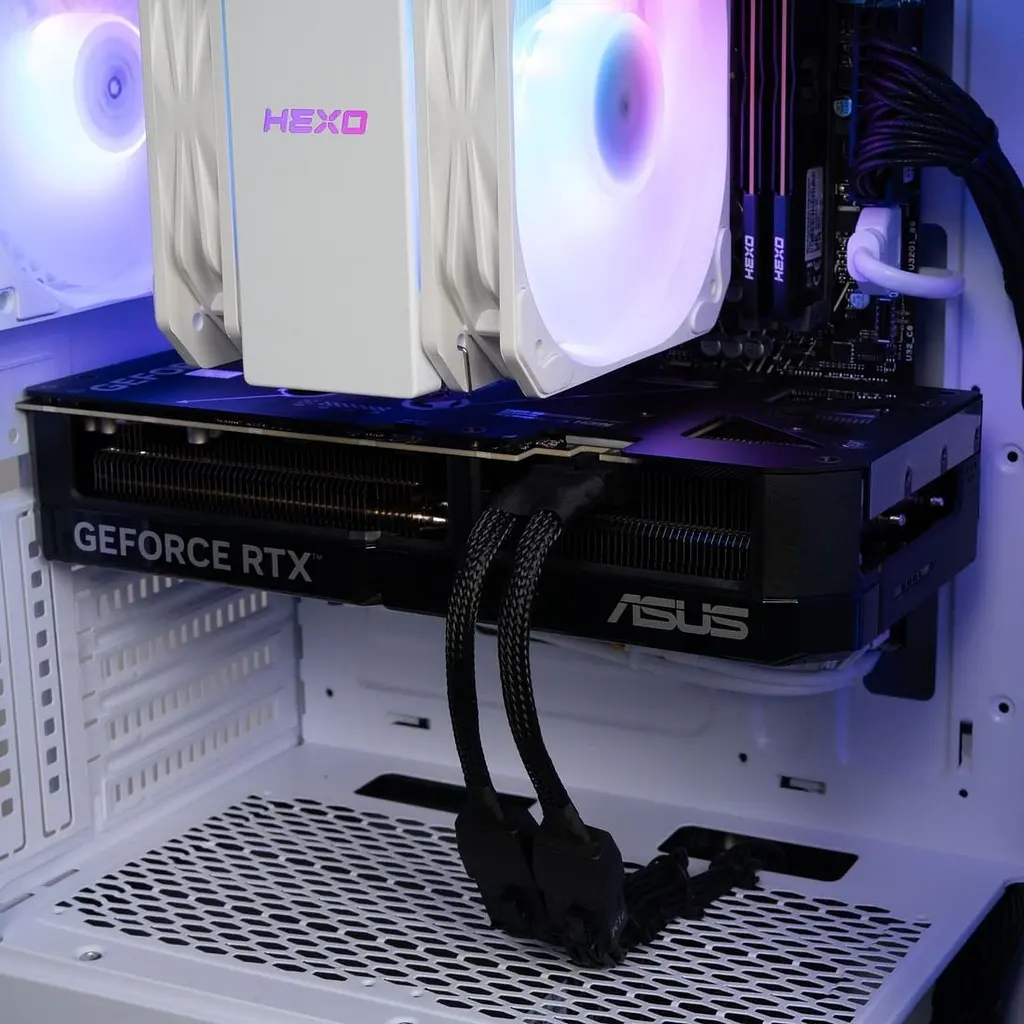 Комп'ютер HEXO Gaming Mainstream Pro (HGMP-7700N5070-32S1TWH) White / AMD Ryzen 7 7700 (3.8-5.3), 8 ядер / NVIDIA GeForce RTX 5070 / 32 ГБ (DDR5) / 1024 ГБ (SSD) - фото 5