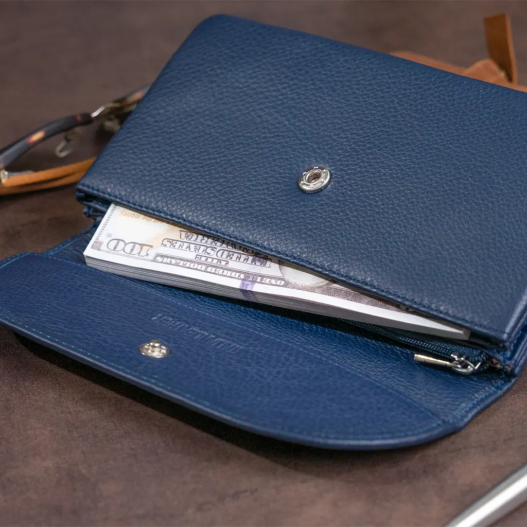 Женский кожаный кошелек-клатч ST Leather 19х9.5х2.5 см acs0015830 - фото 8