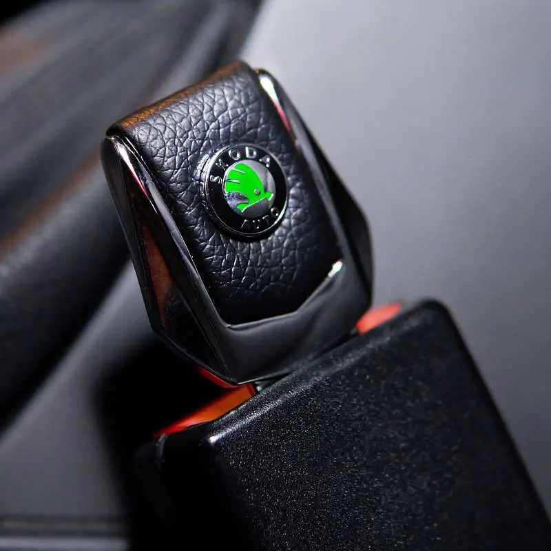 Подарунковий набір №1 для Skoda із заглушками та брелоком з логотипом - фото 5