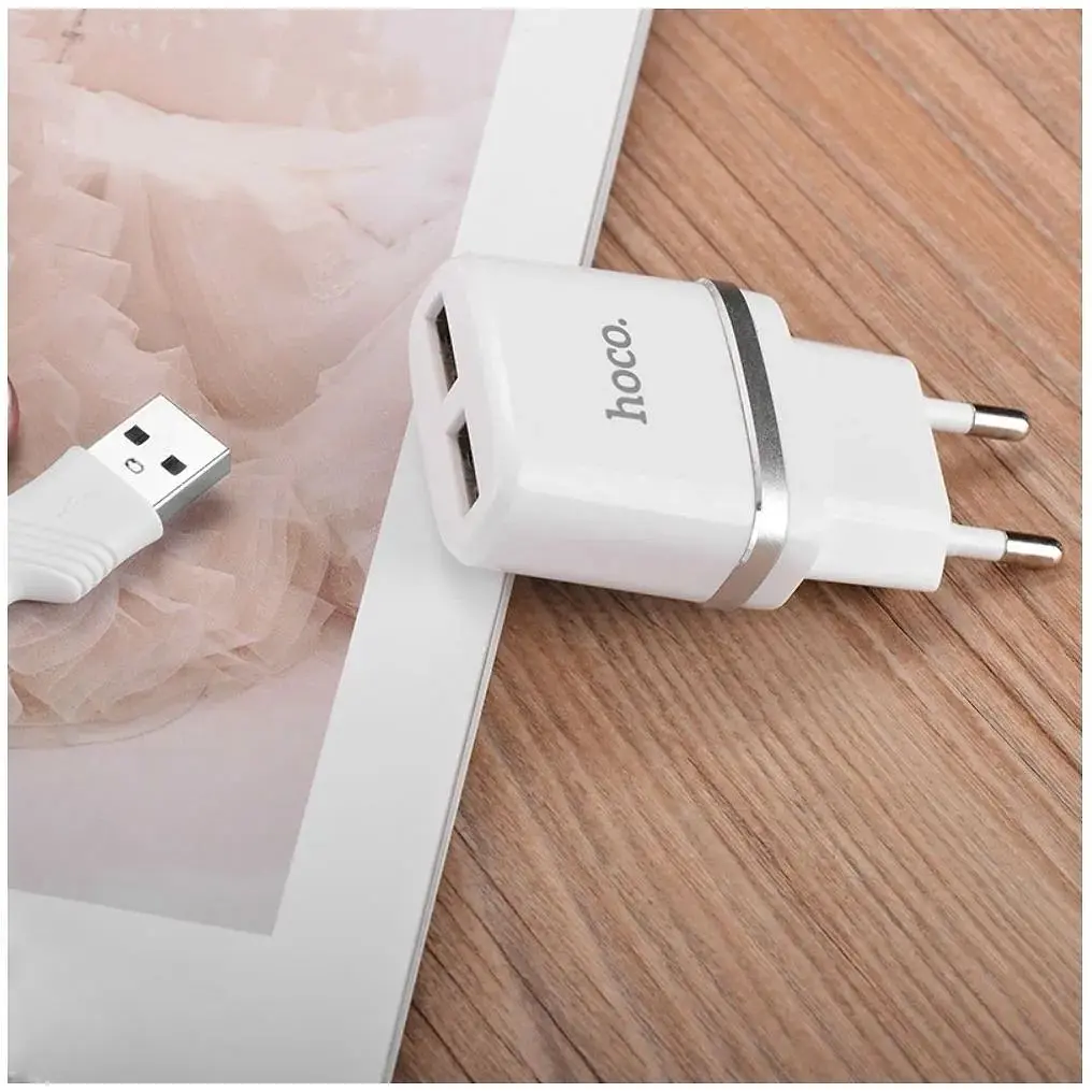 Адаптер зарядного пристрою Hoco C12 Dual USB Charger 2 USB 2.4A Output Lightning Adapter iPhone 6 / iPhone 5 - фото 3
