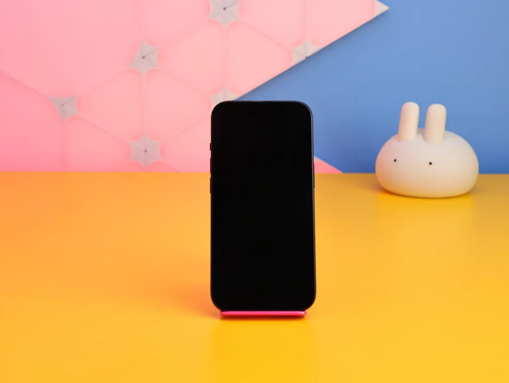 Смартфон Apple iPhone 15 256GB Black (MTP63) Б/В [162607] - фото 3