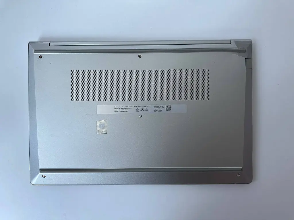 Ноутбук HP ProBook 650 G8 15.6" (i7-1185G7 / 8GB / SSD 256GB) б/в - фото 7
