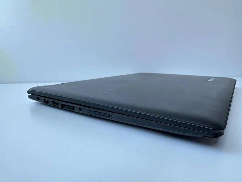 Ноутбук - трансформер Lenovo IdeaPad Flex 3-1580 15.6" (i7-6500U / 8GB / SSD 256GB / 1920x1080 IPS Touch) б/в - фото 11