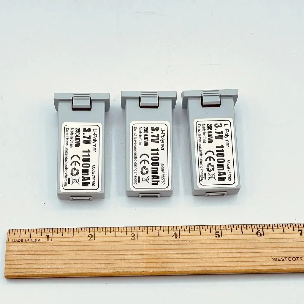 Складаний пульт дистанційного керування дроном 3.7V 1100mAh 25C Li Polymer Battery 752760 D25 - фото 4