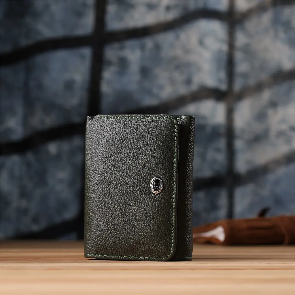 Жіночий гаманець компактного розміру з натуральної шкіри ST Leather 11.5х8.5х2 см acs0029647 - фото 10