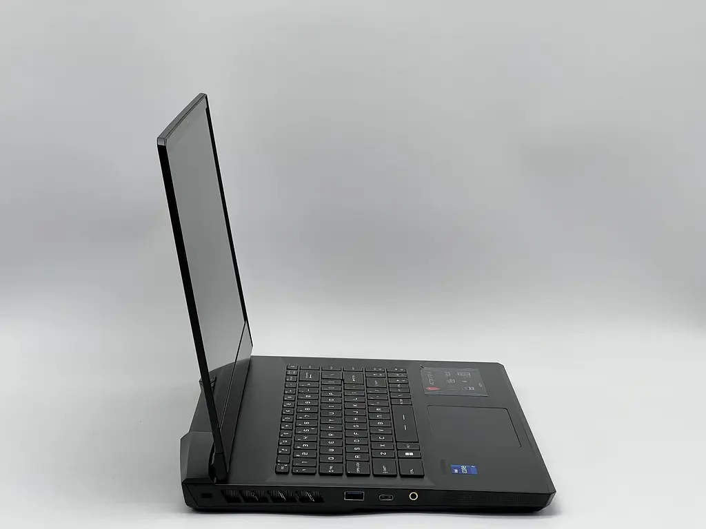 Ноутбук MSI Vector GP66HX (15.6 QHD IPS, i7-12800HX, 16 GB, 240 GB, Intel Iris Xe Graphics, вживаний) (SH2603406) - фото 4