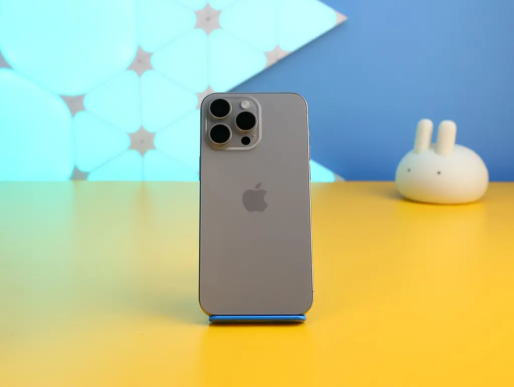 Смартфон Apple iPhone 15 Pro Max 256GB Natural Titanium (MU793) Б/В [161381] - фото 6