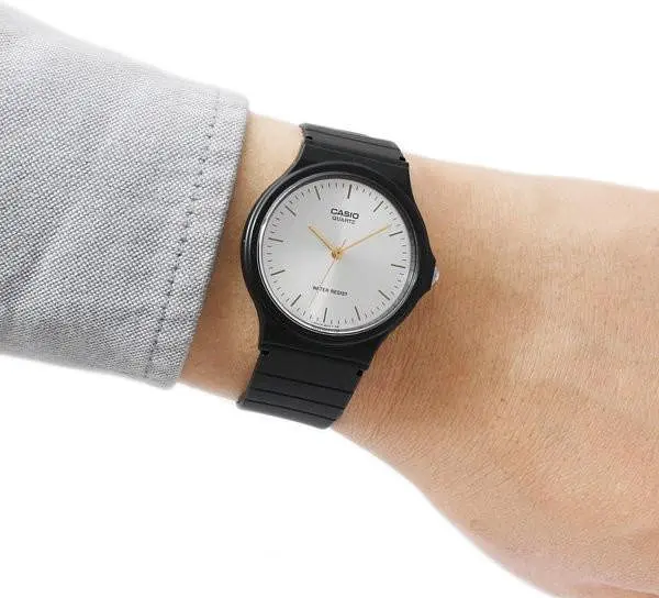 Годинник Casio MQ-24-7E2UL - фото 6