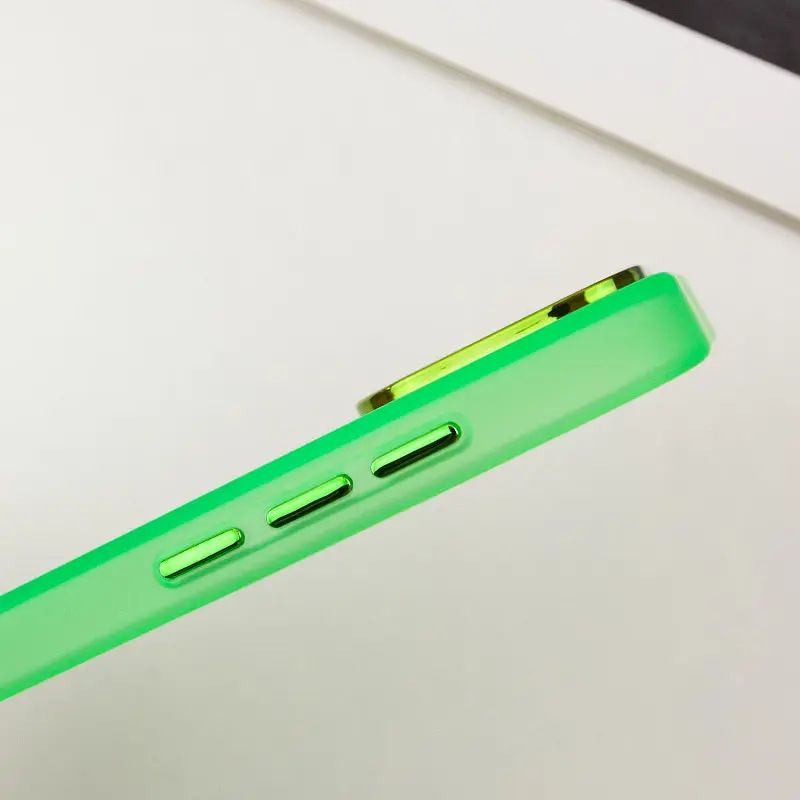 Чохол TPU+PC Lily with MagSafe для Apple iPhone 15 Pro (6.1) Neon Green - фото 7
