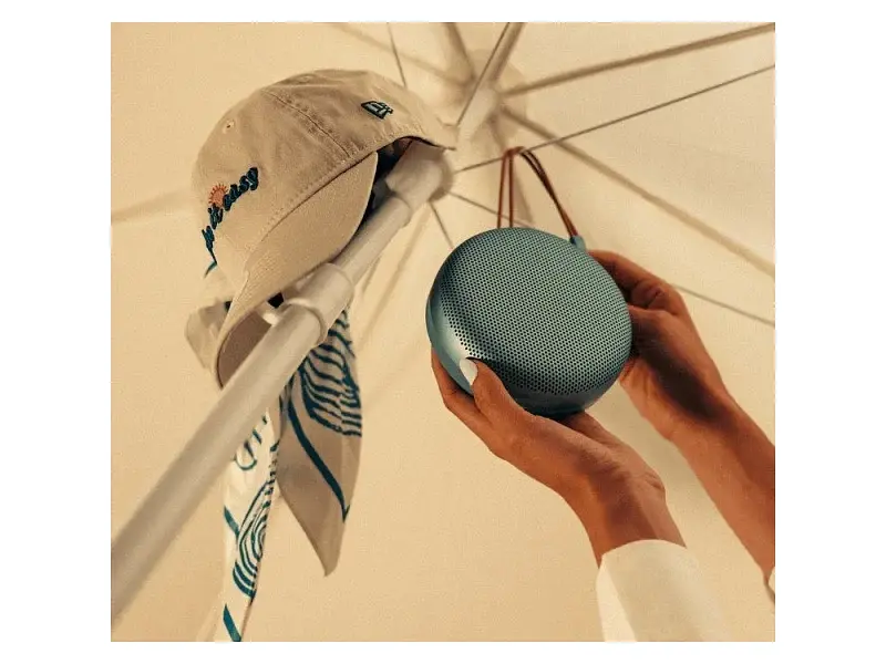 Портативна колонка Bang&Olufsen Beosound A1 3rd Gen. Eucalyptus Green (1736009) - фото 7