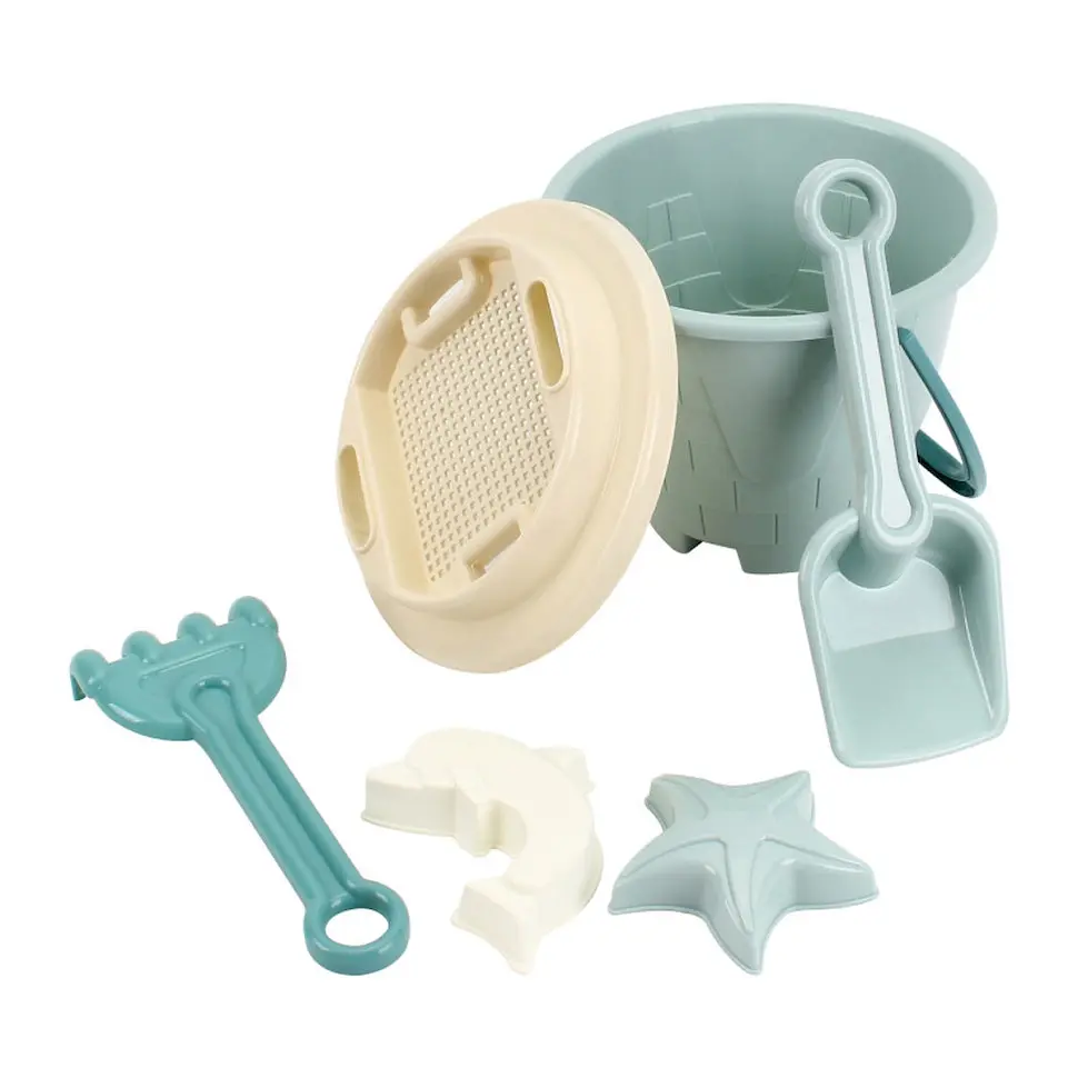 Детская игрушка ТехноК «Набор для игры с песком» 1560TXK: формочки, лопатка, грабли - фото 3