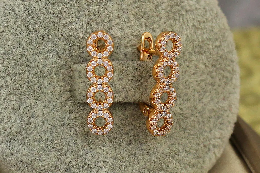 Сережки Xuping Jewelry повітряні кульки 2 см золотисті - фото 2