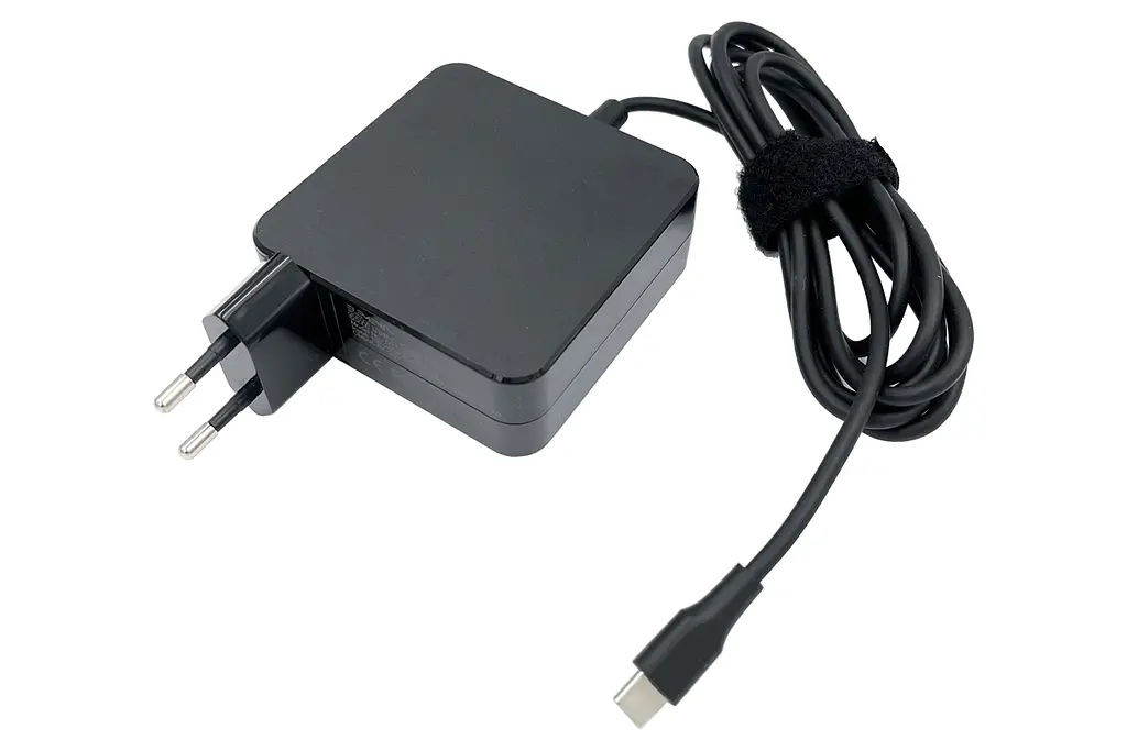 Блок живлення для ноутбука USB Type-C 65W Elements (Q70-VAF65) - фото 3