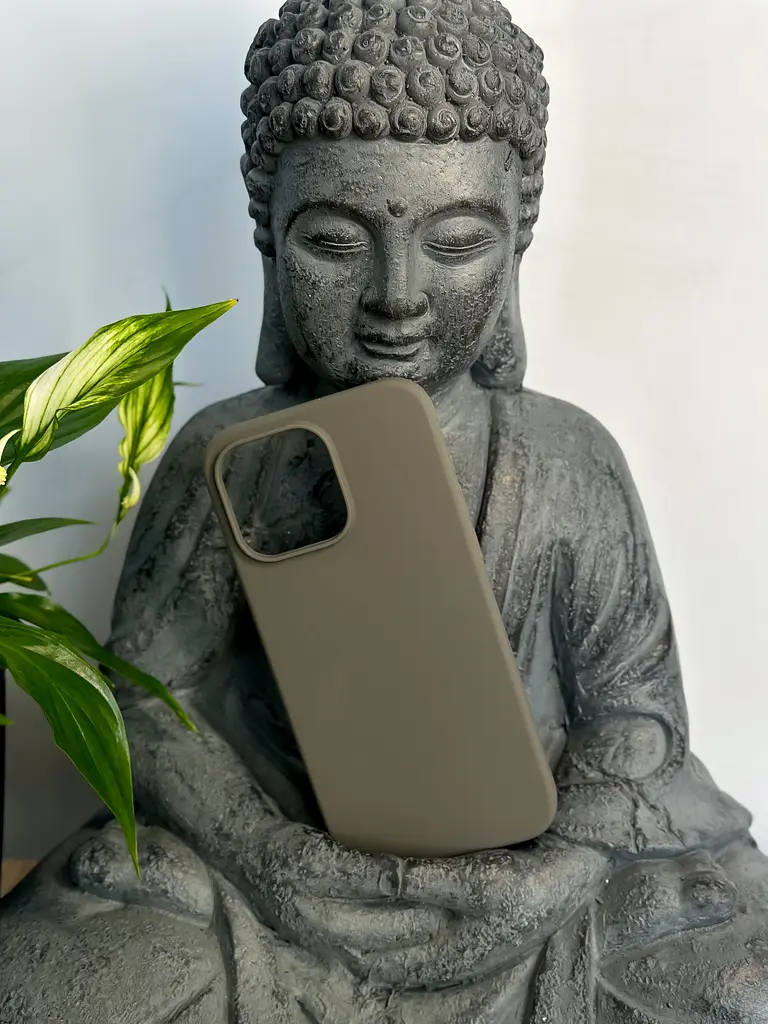 Чохол MAKE Apple iPhone 15 Pro Max Silicone Clay - фото 4