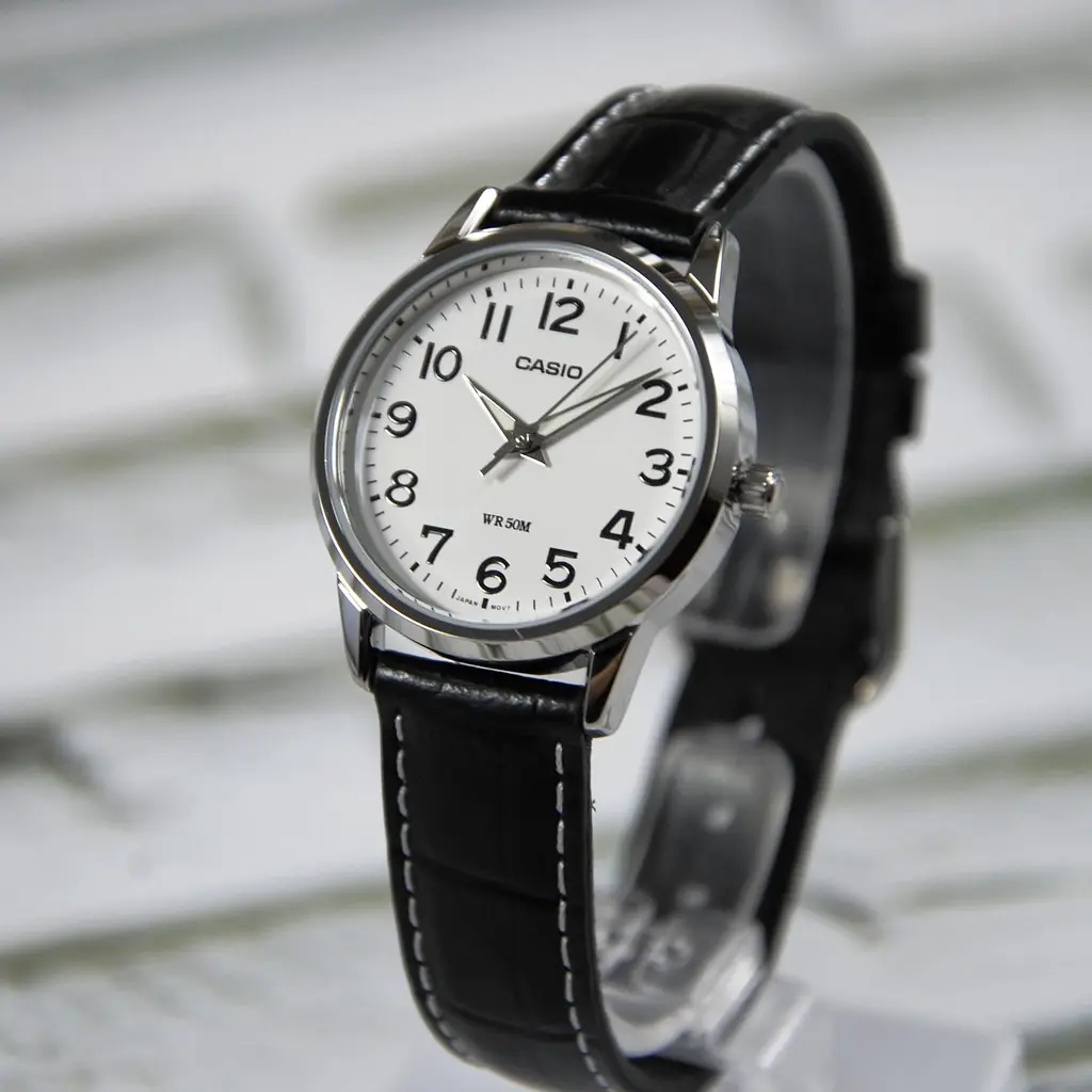 Годинник Casio LTP-1303L-7BVEF - фото 4