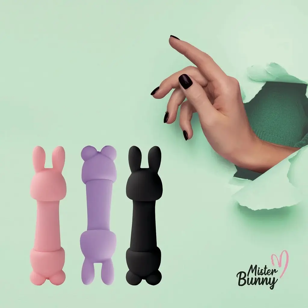 Мінівібратор FeelzToys Mister Bunny Black з двома насадками - фото 6