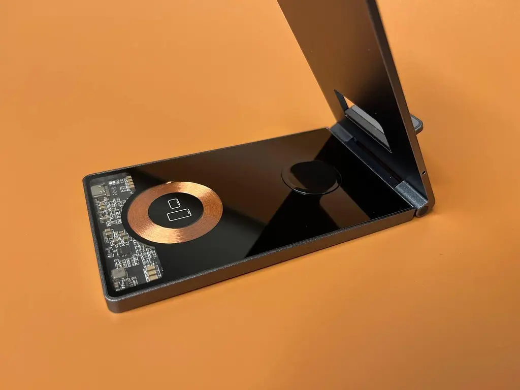 Зарядное устройство беспроводное Qi 3-in-1 Magnetic Wireless Charger JYD-WC166 - фото 6