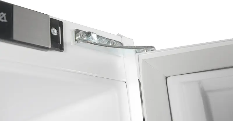 Холодильник встраиваемый двухкамерный Beko BCNA306E3S - фото 11