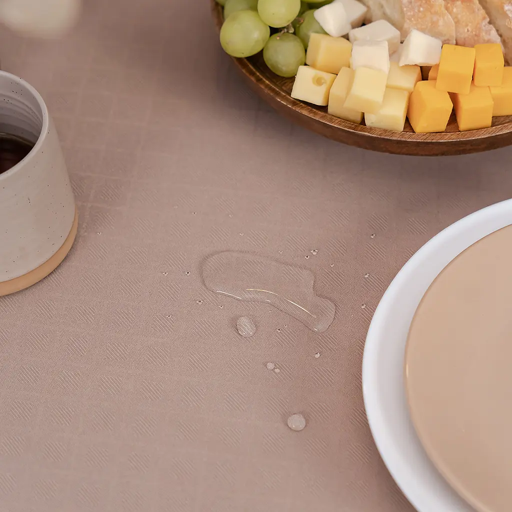 Скатертина водонепроникна Sonex Sienna 150х180 см бежева (SO102570) - фото 6