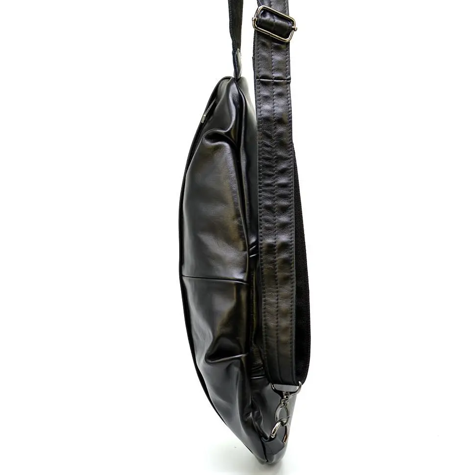 Шкіряна сумка-слінг Tarwa 25х45х3 см sum0025596 - фото 4