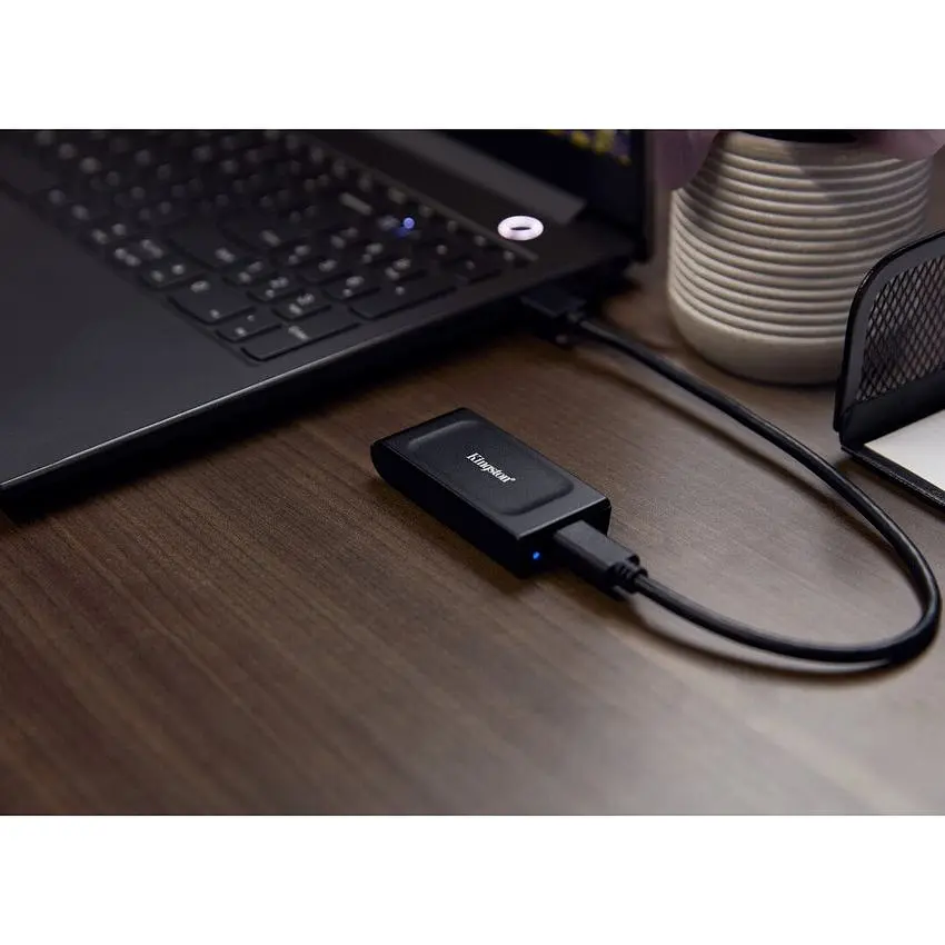  Зовнішній накопичувач SSD Portable USB-С Kingston SXS-1000, 1TB Black - фото 4
